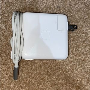 Apple MacBook Pro (2014) brand new charger
